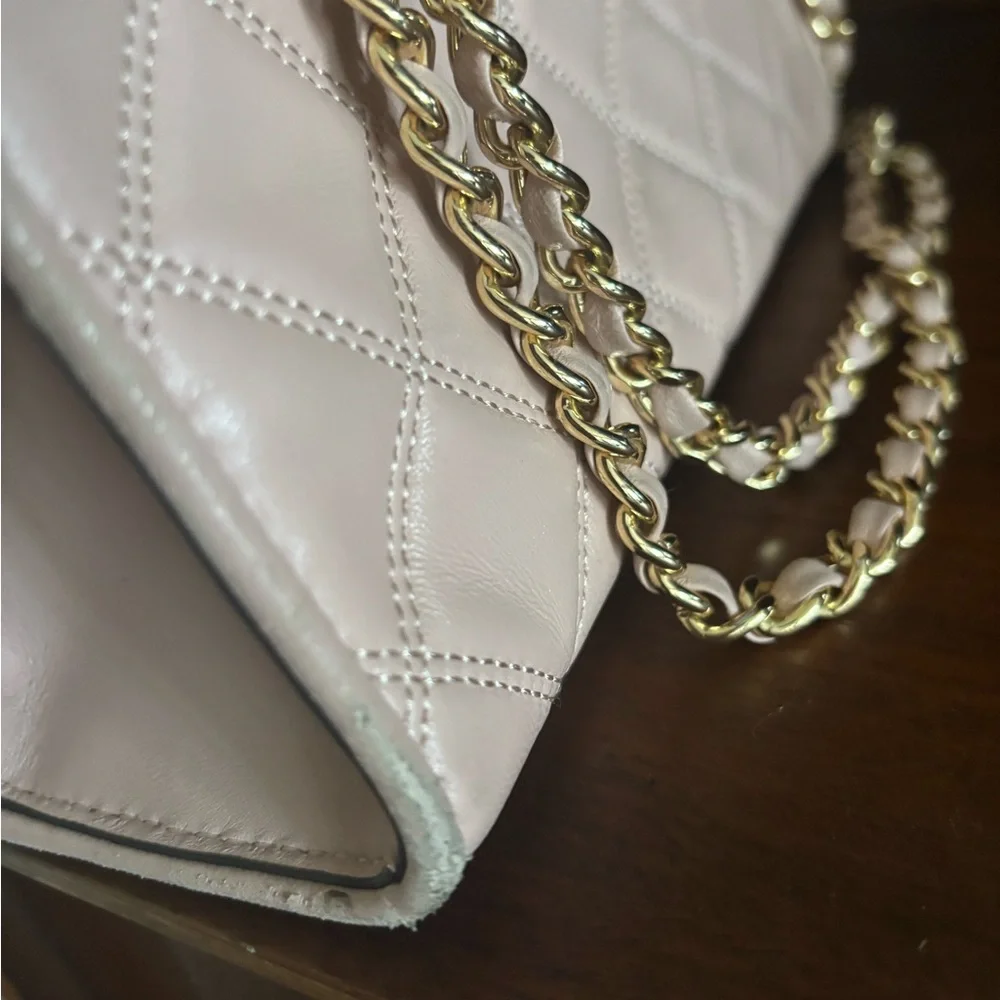 Tory Burch Savannah Convertible Quilted Shoulder Bag with Chain in Soft Pink